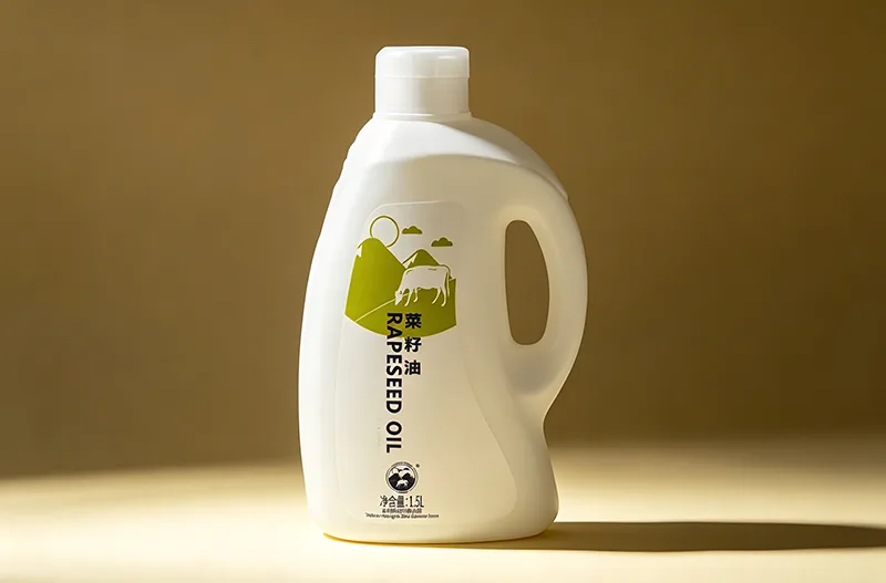 Quy trình sản xuất và ưu điểm của chai vệ sinh IML.